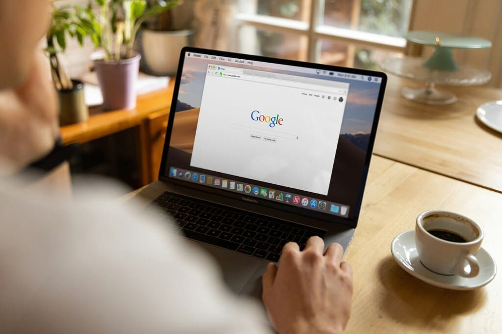 Cómo hacer seo en 2024: saber qué buscan los usuarios en Google